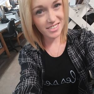 Meet your Posher, Crystal